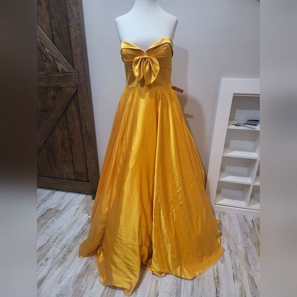 Mac Duggal BOW SWEETHEART STRAPLESS A LINE GOWN NWT size 8 Marigold (67995) - Picture 4 of 6